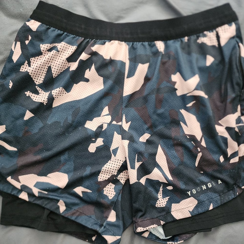 YOUNGLA TRILOGY CAMO COMPRESSION SHORTS